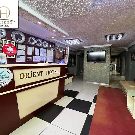 호텔 Orient 2*